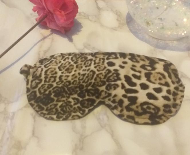 Eye mask
