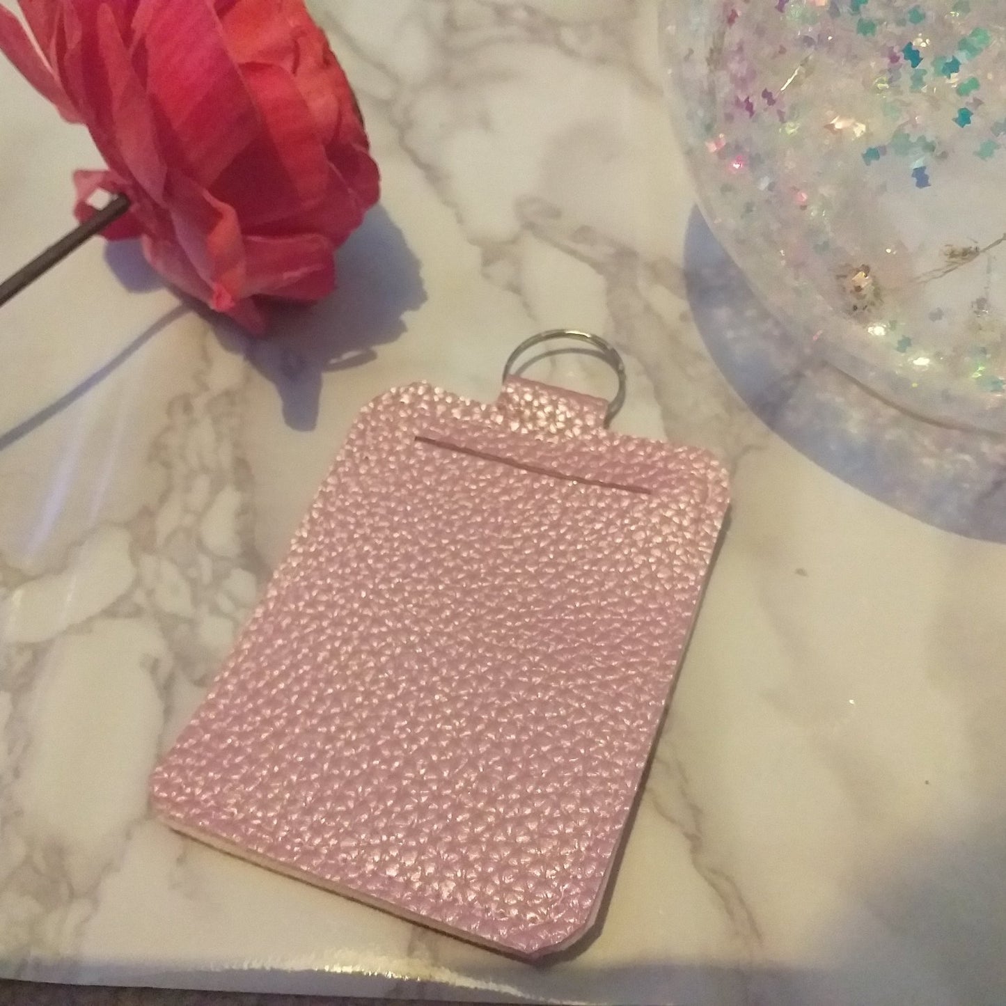 Card holder / holder