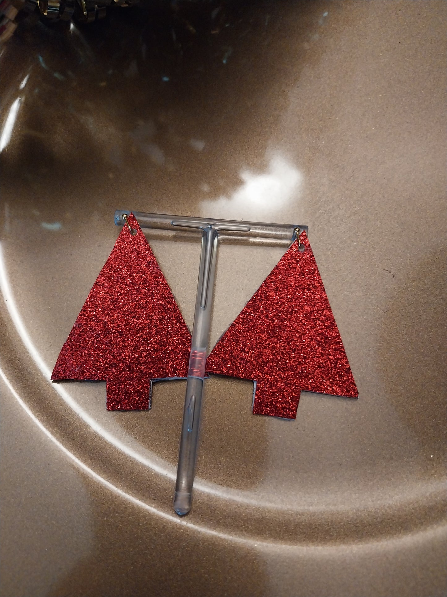 Christmas Tree Earring - red glitter