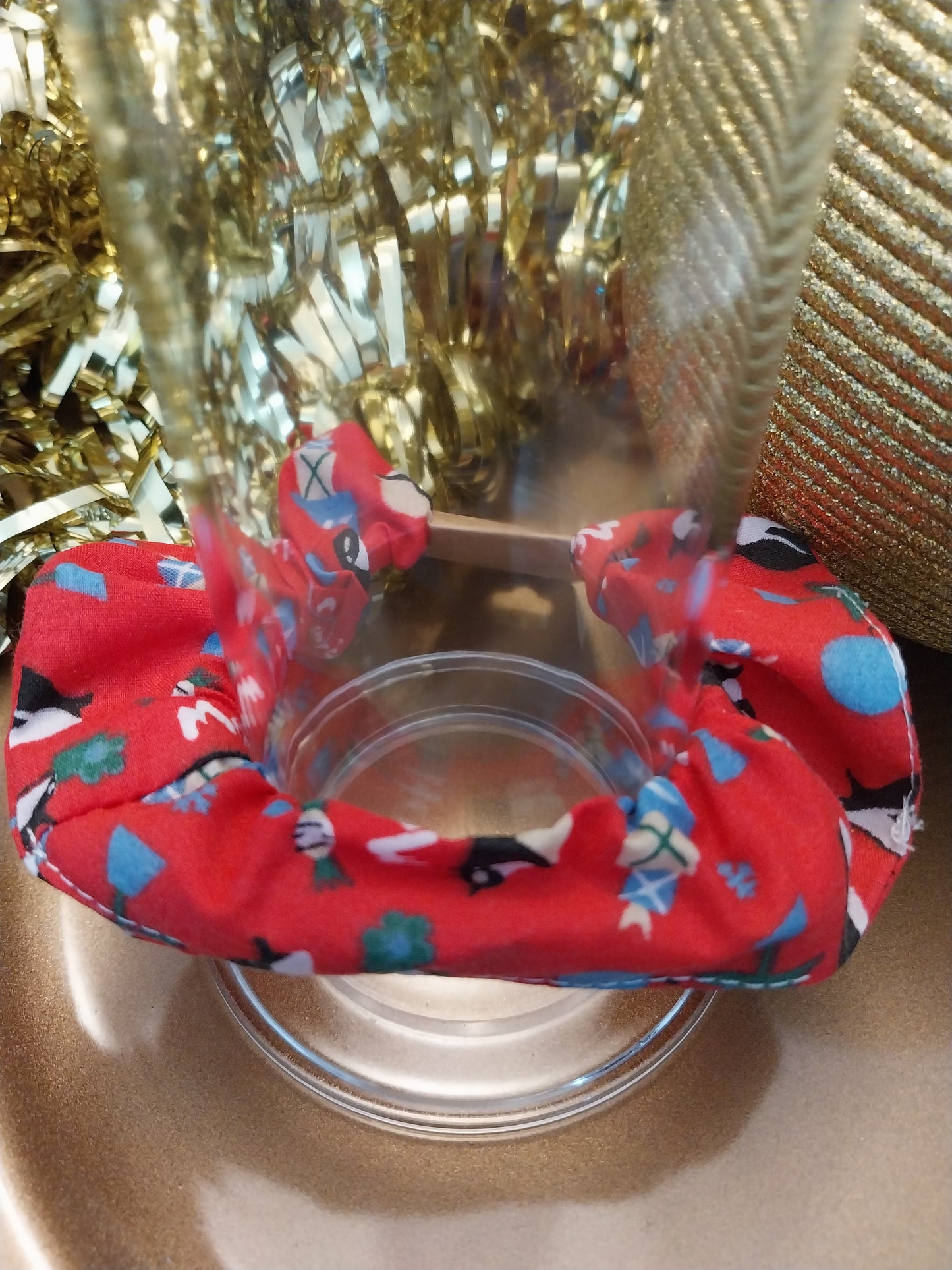 Christmas scrunchie - penguins