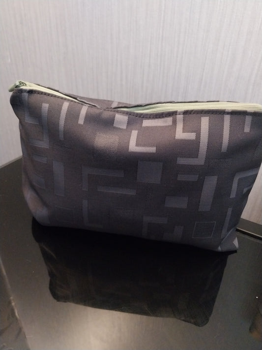 Wash bag - geometric shape