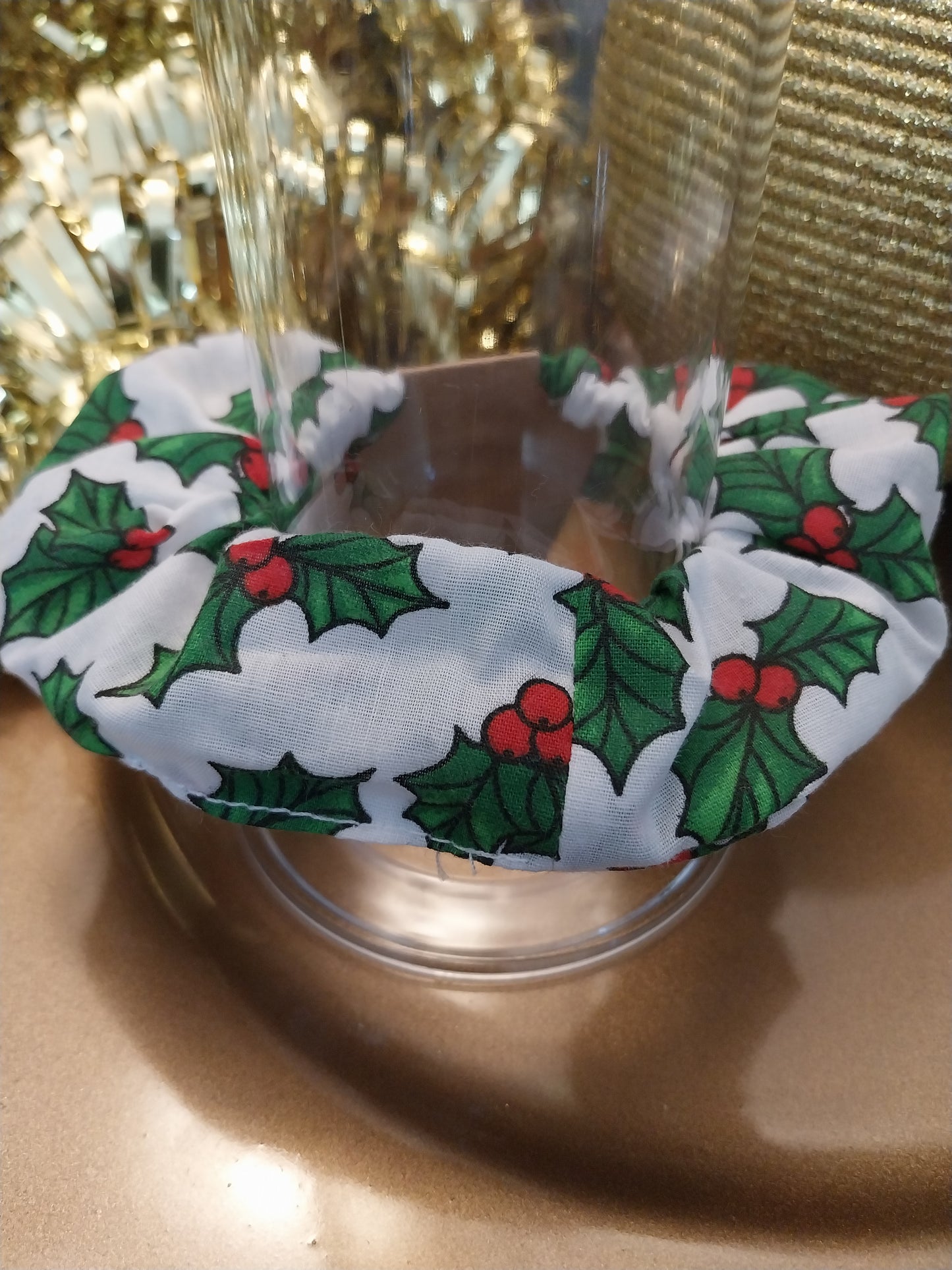 Christmas Scrunchie - holly