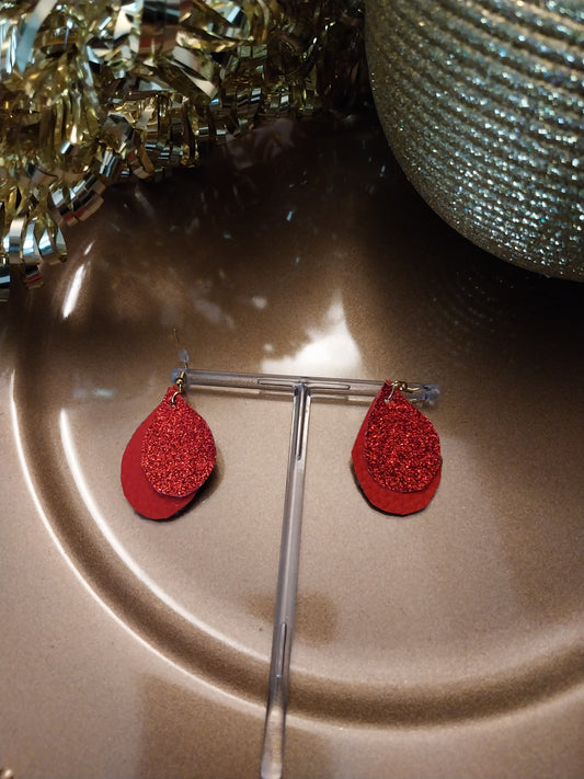 Christmas earrings red glitter
