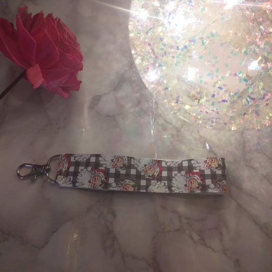 Wristlet keychain