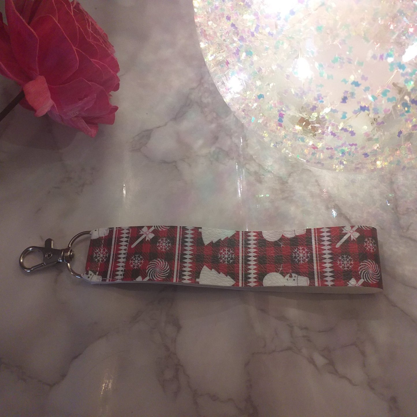 Wristlet keychain