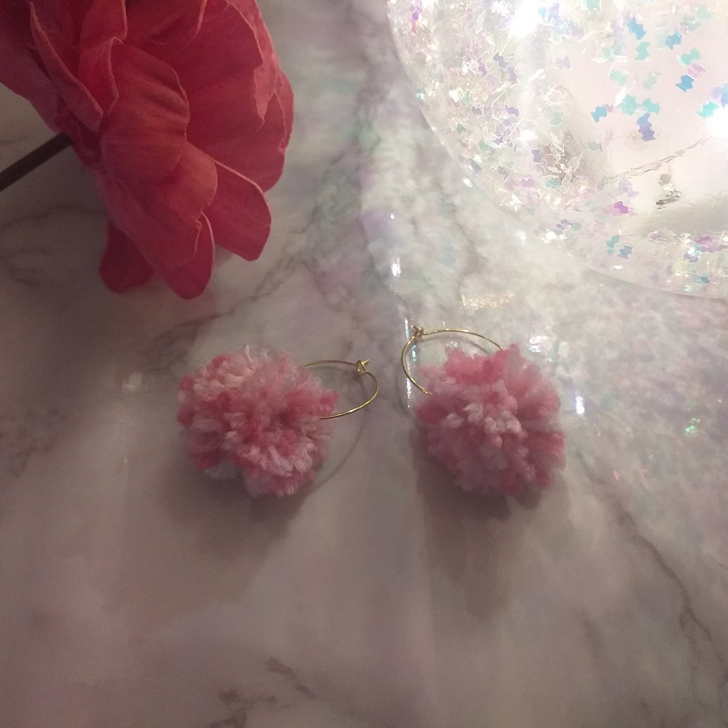 Pom pom earring