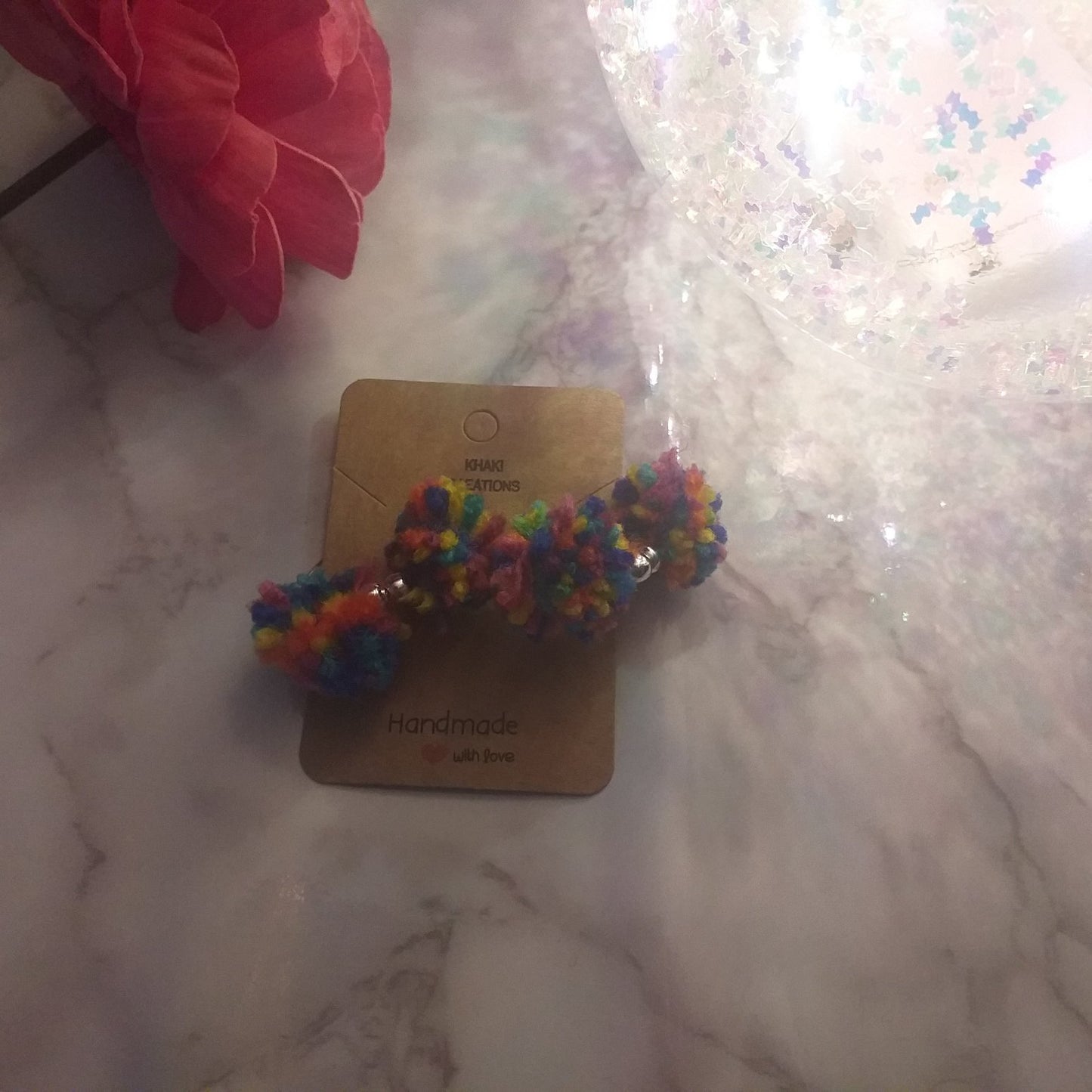 Pom pom earring