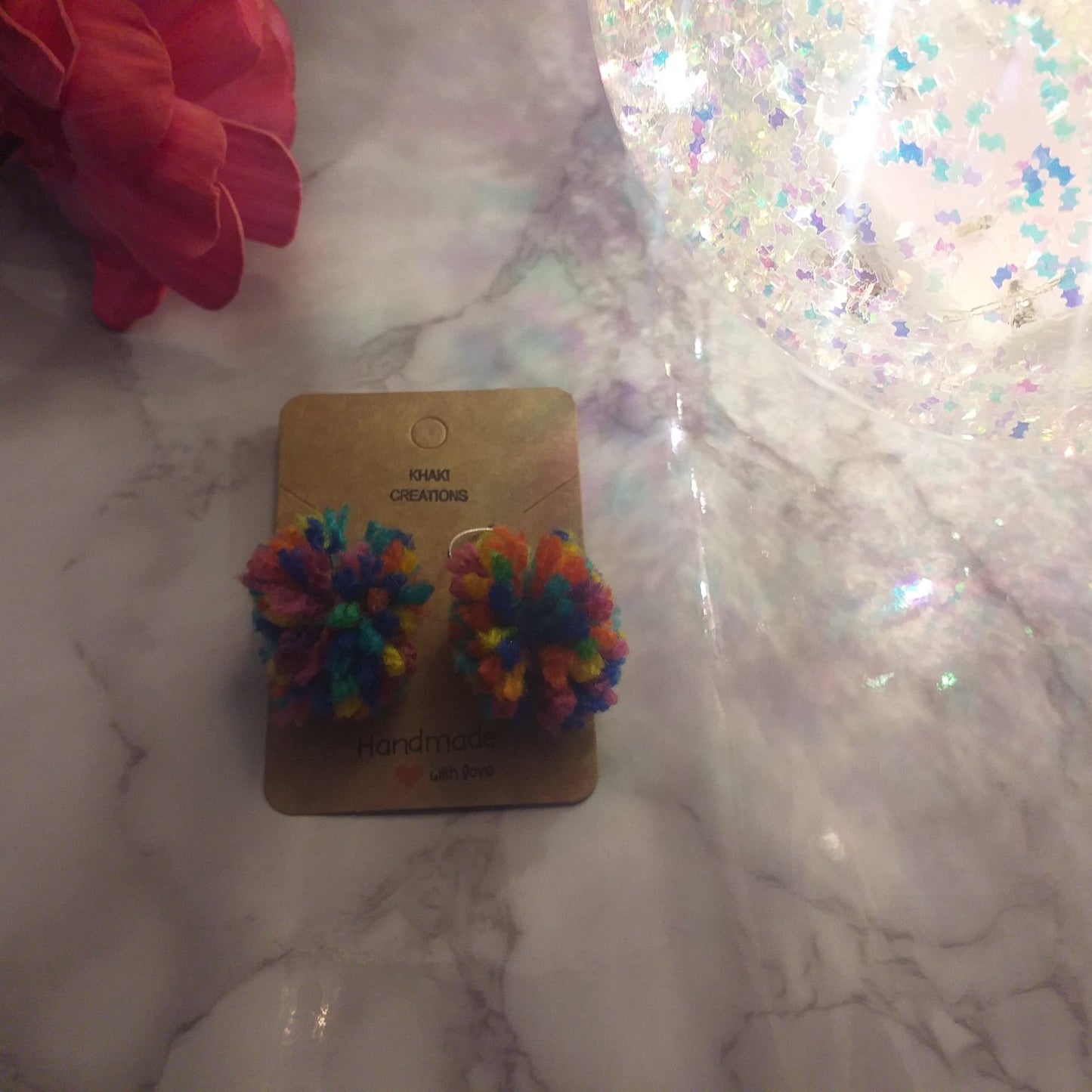 Pom pom earring